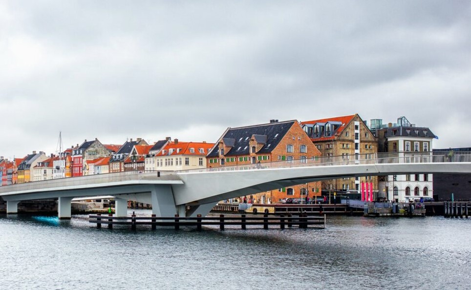 Låsesmed.dk kører hele vejen fra Amager til Lyngby i København.