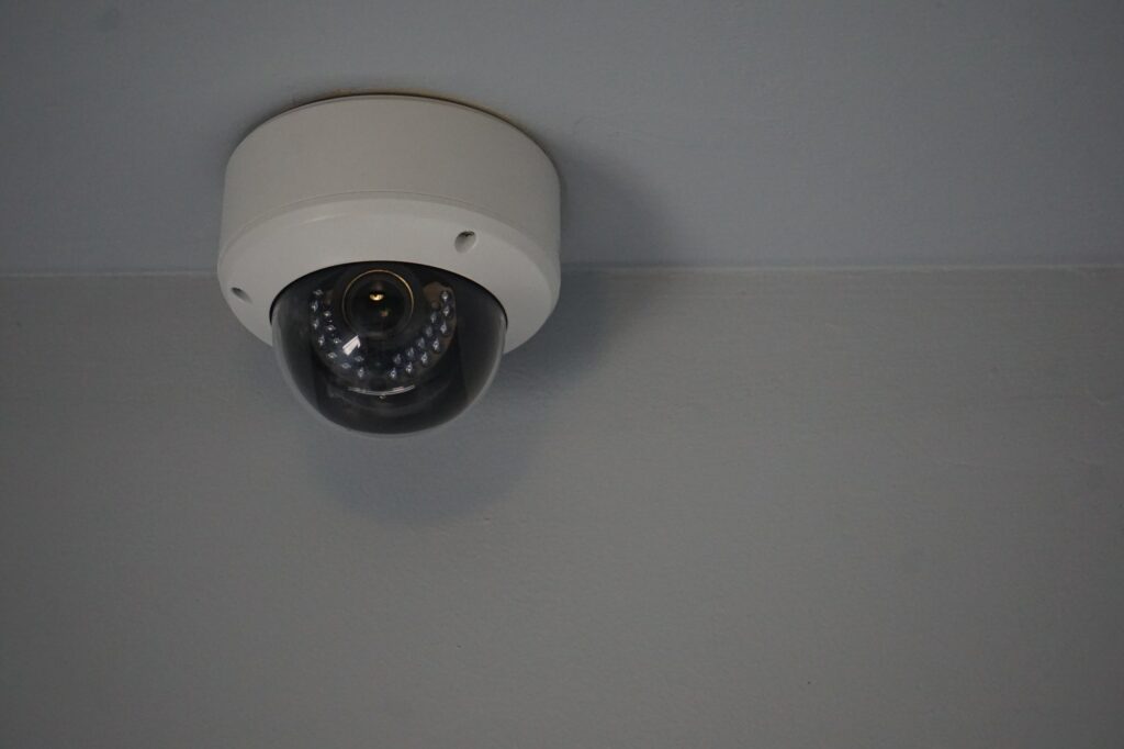 Kameraovervågning montering af autoriseret elektriker og låsesmed